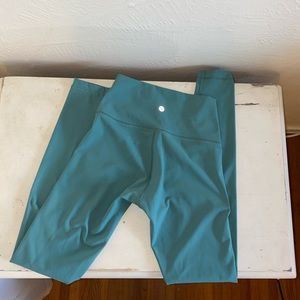 Lululemon Athletica Wonder Under ✨